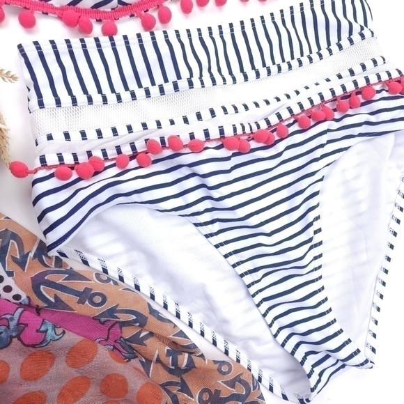New Coco Ship Pink Tassled Blue White Striped 2pc Swimsuit sz 10 - Picture 7 of 8